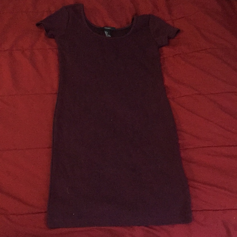 Burgundy bodycon dress